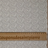 Broderie anglaise festonnée Palaos fond blanc cassé