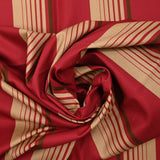 Algodón rojo oscuro y estampado marrón claro