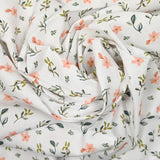 Celestial rosa y azul estampado de algodón blanco Fondo blanco