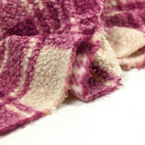 Billy woolen loop for purple and broken white tiles