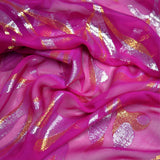 Fucsia Silk Muslin Lys Jacquard Mueve el oro y la plata