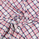 Viscose tissée teint carreaux rouge, noir et bleu fond blanc