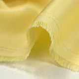Satin de polyester Gina jaune beurre