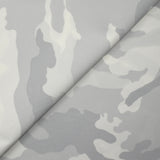 Sergé de coton élasthanne camouflage gris fond blanc
