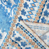 Crêpe imprimé folie bleu fond écru