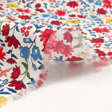 Coton imprimé Vittoria fleurs rouge et jaune vintage fond blanc cassé au mètre