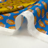 Satin de soie imprimé patchwork cachemire orange, moutarde et bleu