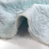 Double gaze matelassée fleurs bleu layette