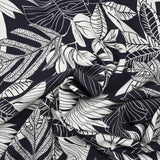 Viscose imprimée nature en négatif fond bleu nuit