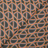 Viscose imprimée tourbillon arc-en-ciel fond gris