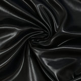 Satin de polyester noir envers marine