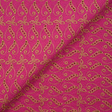 Broderie anglaise festonnée beige Éléonore fond fuchsia