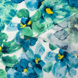 Viscose imprimée peinture florale vert d'eau et bleu fond blanc