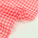 Mousseline de polyester à petits carreaux rouge et blanc