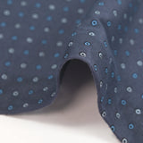Jersey de coton imprimé écrous fond bleu denim