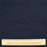 Matelassé jersey fissures navy blue background