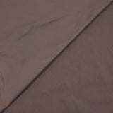 Satin duchesse de polyester pourpre brunâtre