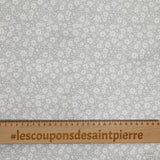 Piqué de coton imprimé fleurs printanière fond gris