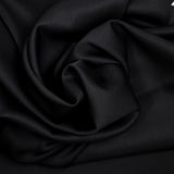 Gabardina de lana virgen negra
