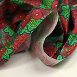 Algodón estampado mandala rojo, verde y azul