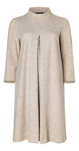 Burda Boss N ° 5782: Vestido y alto