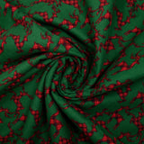 Franela de algodón estampado tartán ciervo rojo sobre fondo verde hierba