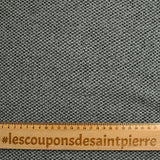 Maya de hormigón gris iridiscente