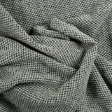 Maya de hormigón gris iridiscente