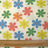 Algodón estampado con flores de Ninon sobre fondo crudo