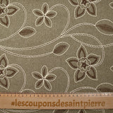 Caban brodé fleurs fond beige chiné