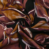 Twill de viscose imprimé nature en peinture vieux rose et ocre fond noir