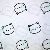 Kawai Chat Fondo blanco de algodón impreso