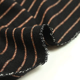 Laine rayée orange fond noir