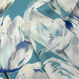 Satin de soie imprimé tulipes sauvages fond bleu