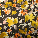 Satin de soie imprimé douceur en peinture fond marron