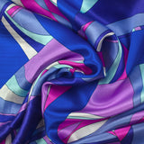 Satin de soie imprimé danse évasive magenta, bleu et parme