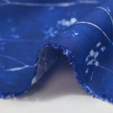 Viscose imprimée cyanotype fond bleu brumeux
