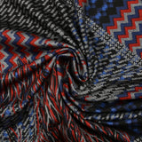 Mosaico de poliviscosa de malla Milano de antaño fondo azul y rojo negro