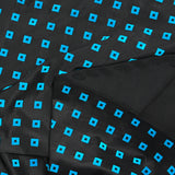Maille de viscose carré velours turquoise fond noir
