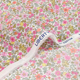 Algodón Liberty ® Rose Punch Fruit por metro