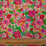 Popeline de coton imprimée valse florale fuchsia et vert fond ficelle
