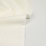 Pana de algodón blanco roto de 3 mm.