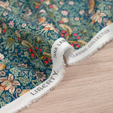 Coton liberty ® Strawberry Thief bleu au mètre