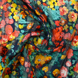 Banda de raso de muselina estampada Flora fondo coral, amarillo y verde mar marino
