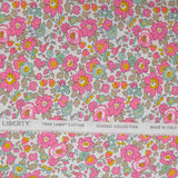 Coton liberty ® Betsy rose et vert au mètre