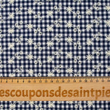 Algodón Vichy bordado fondo azul marino