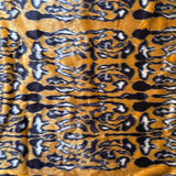 Faux fur Camilla Hai-Long anthracite yellow background