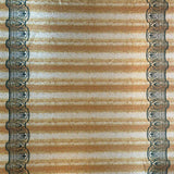 Jersey lamé doré imprimé frise antique vert foncé
