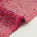 Tweed de mezcla de lana con cuadros frambuesa y fondo de confeti rosa