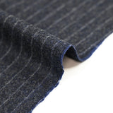Tissu tailleur en laine mélangée rayure blanche fond gris anthracite moucheté bleu roi